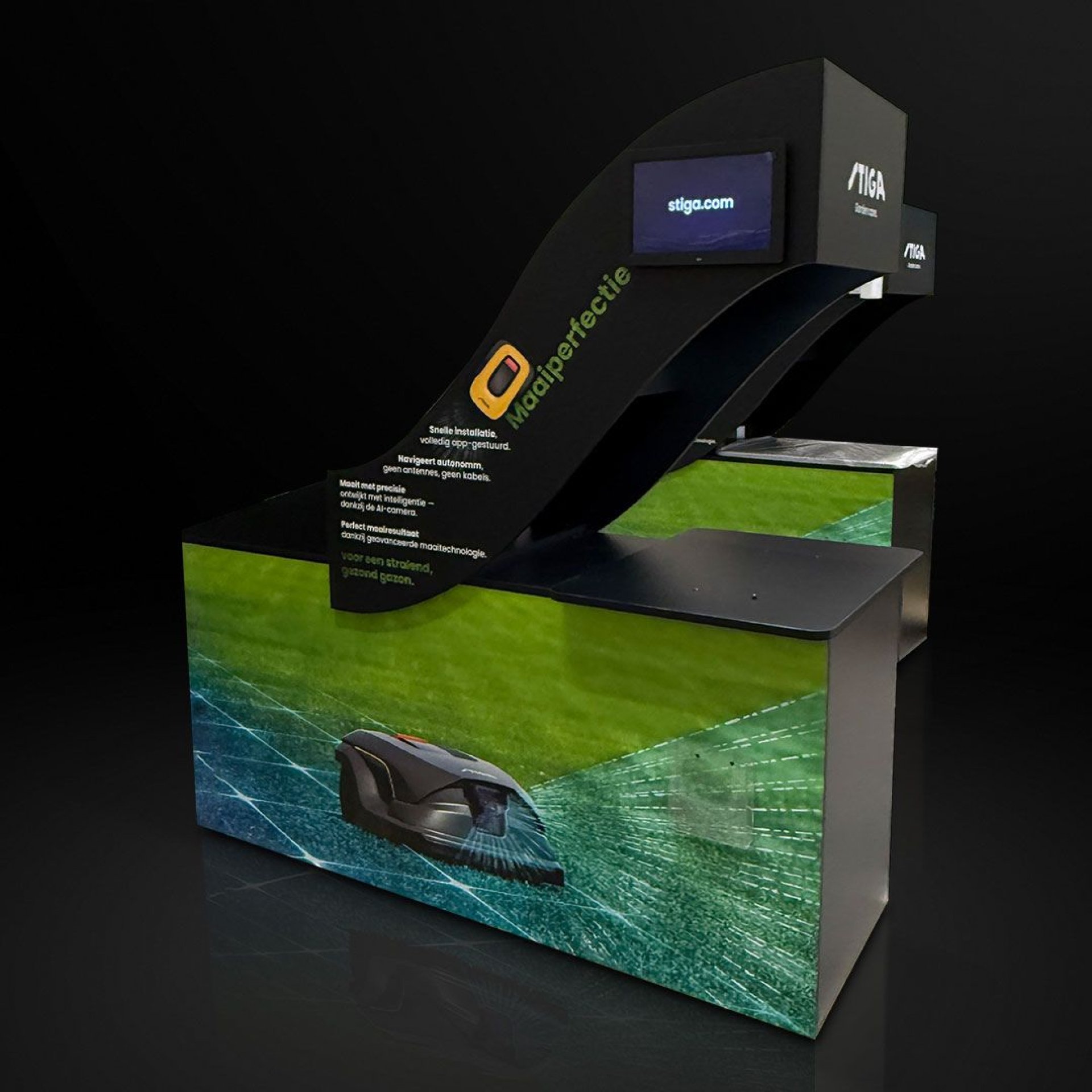 Ekspozytory na roboty koszące-5