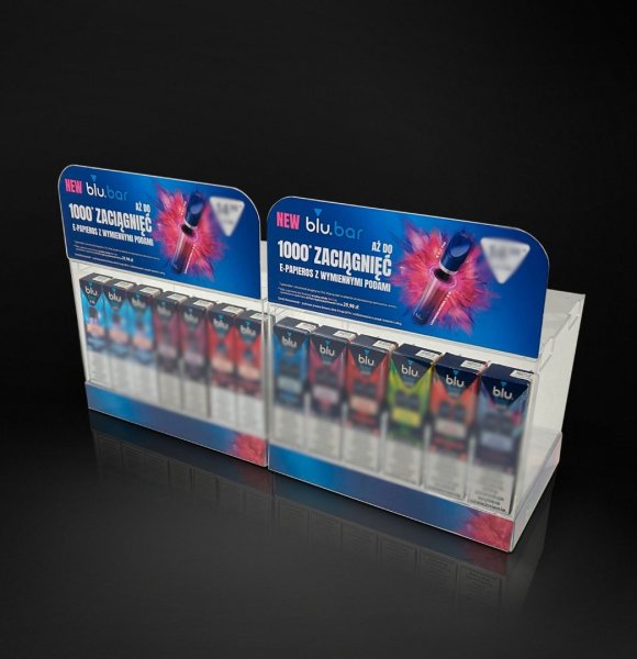 Set of displays for tobacco products